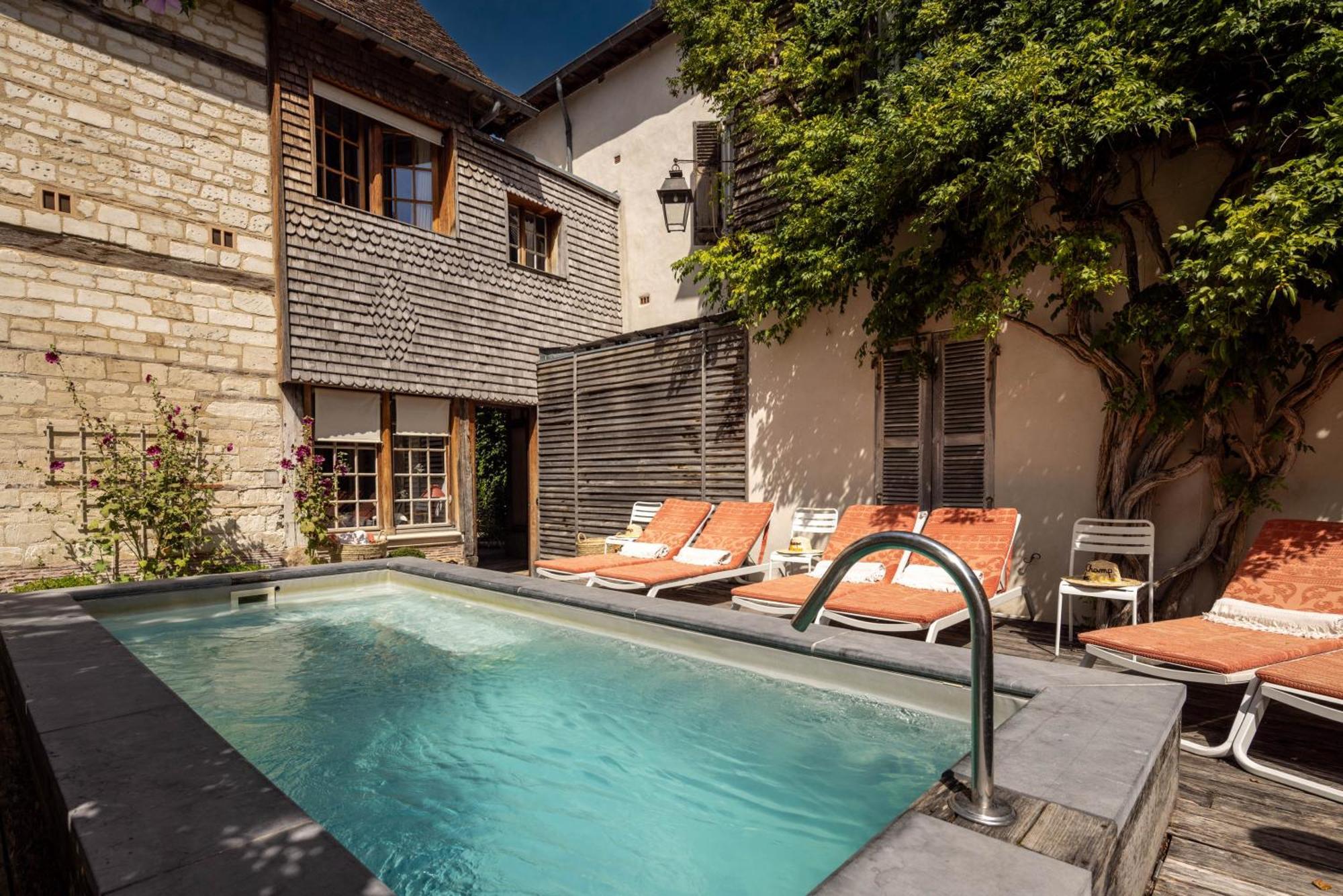 La Maison De Rhodes Hotel & Spa Troyes Buitenkant foto