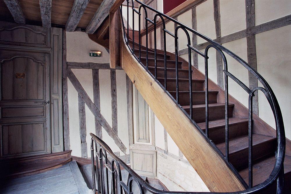 La Maison De Rhodes Hotel & Spa Troyes Buitenkant foto